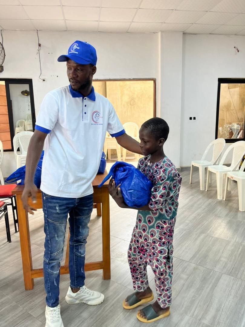 Distribution de dons
